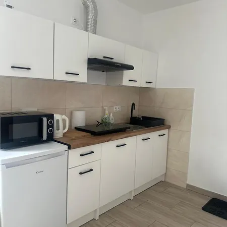 Apartment Pod Debem